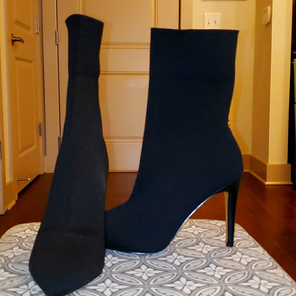 Express fabric heeled booties